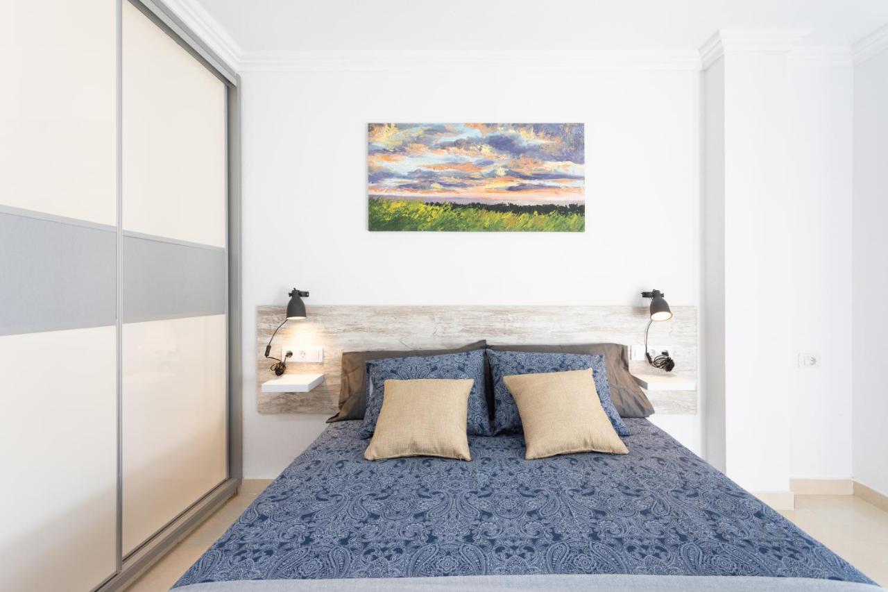 Classbnb - Three Spacious Apartments 150M From The Las Americas Promenade Арона Экстерьер фото