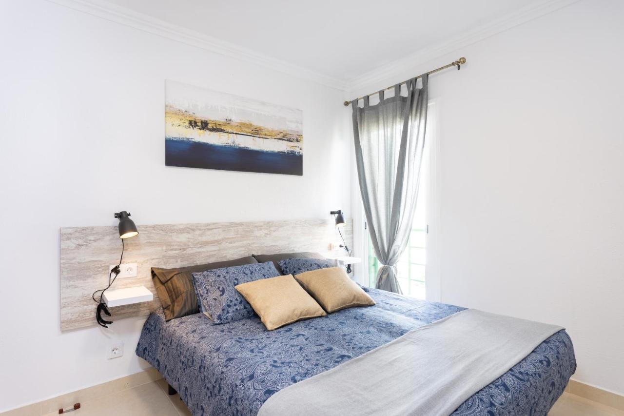 Classbnb - Three Spacious Apartments 150M From The Las Americas Promenade Арона Экстерьер фото