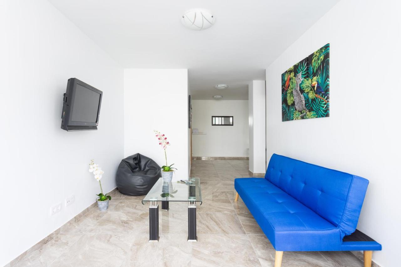 Classbnb - Three Spacious Apartments 150M From The Las Americas Promenade Арона Экстерьер фото