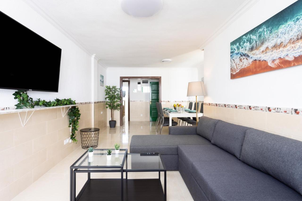 Classbnb - Three Spacious Apartments 150M From The Las Americas Promenade Арона Экстерьер фото