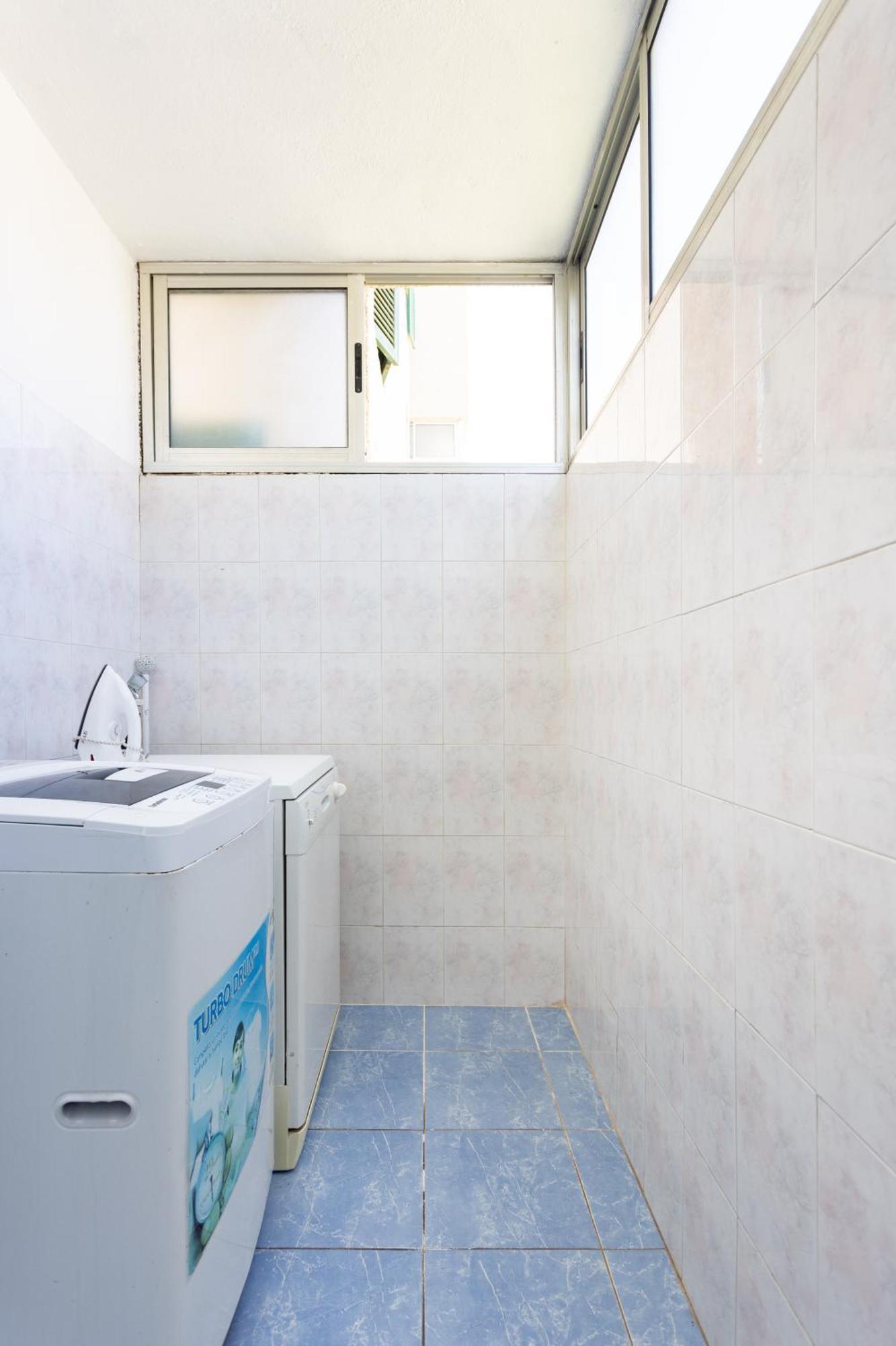 Classbnb - Three Spacious Apartments 150M From The Las Americas Promenade Арона Экстерьер фото