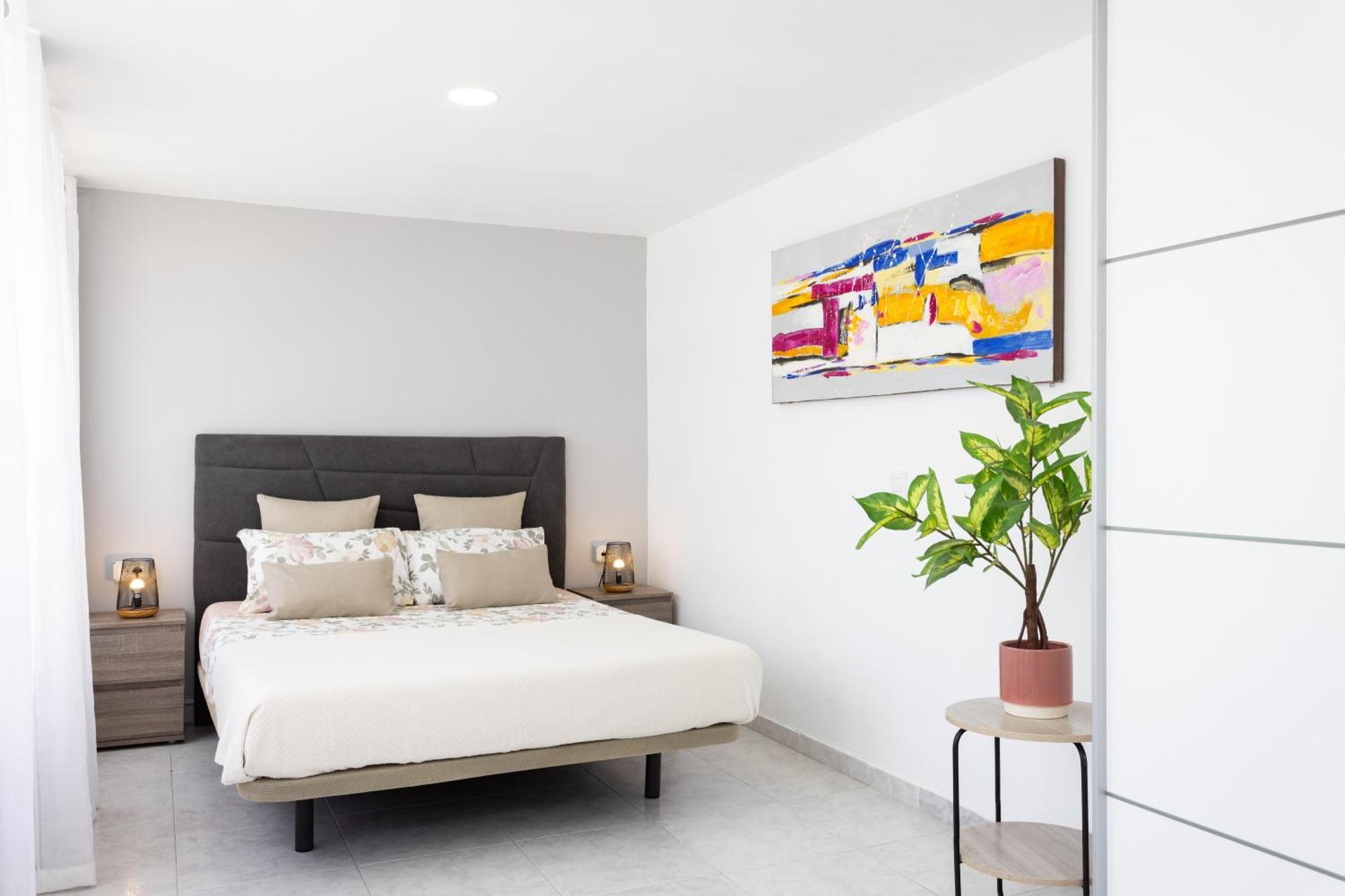 Classbnb - Three Spacious Apartments 150M From The Las Americas Promenade Арона Экстерьер фото
